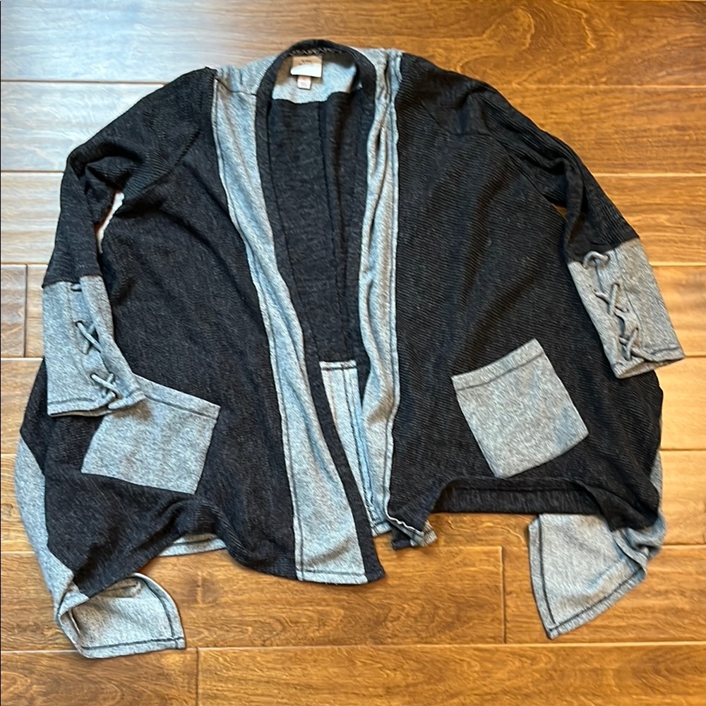 Knox Rose asymmetrical hem open front cardigan